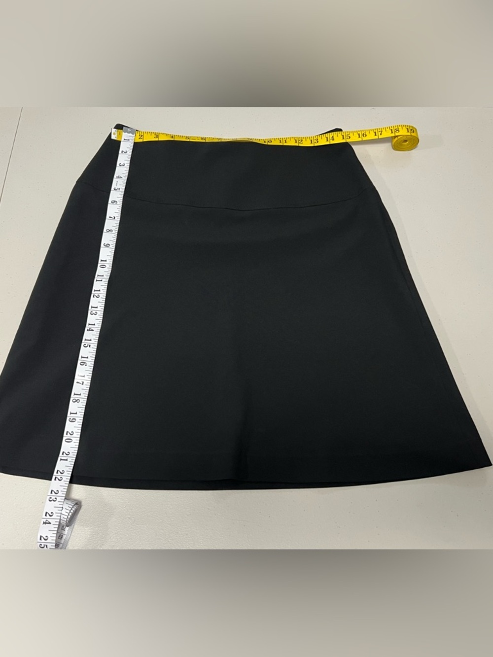 HOLT RENFREW Skirt - Picture 5 of 6
